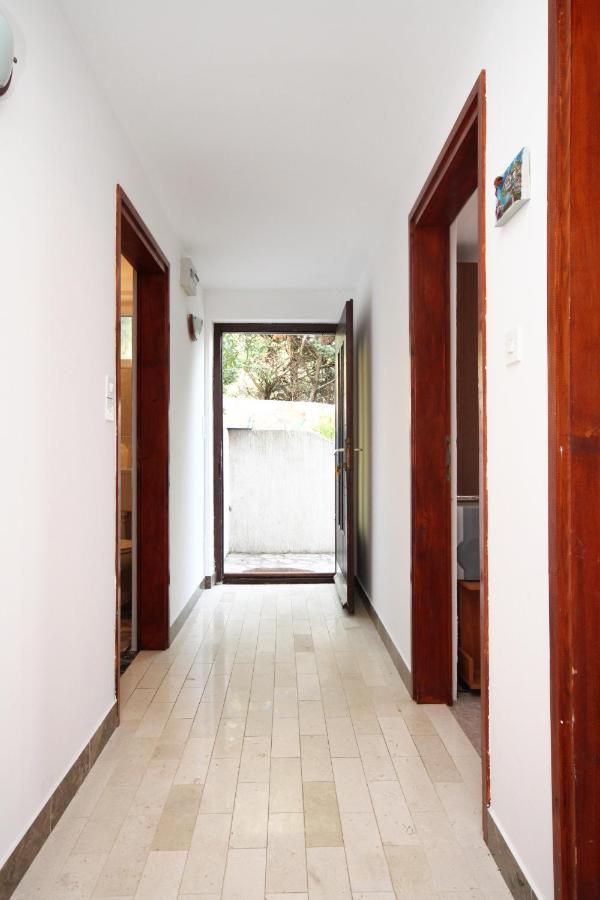 With A Parking Space Zavala, Hvar - 8706 Apartma